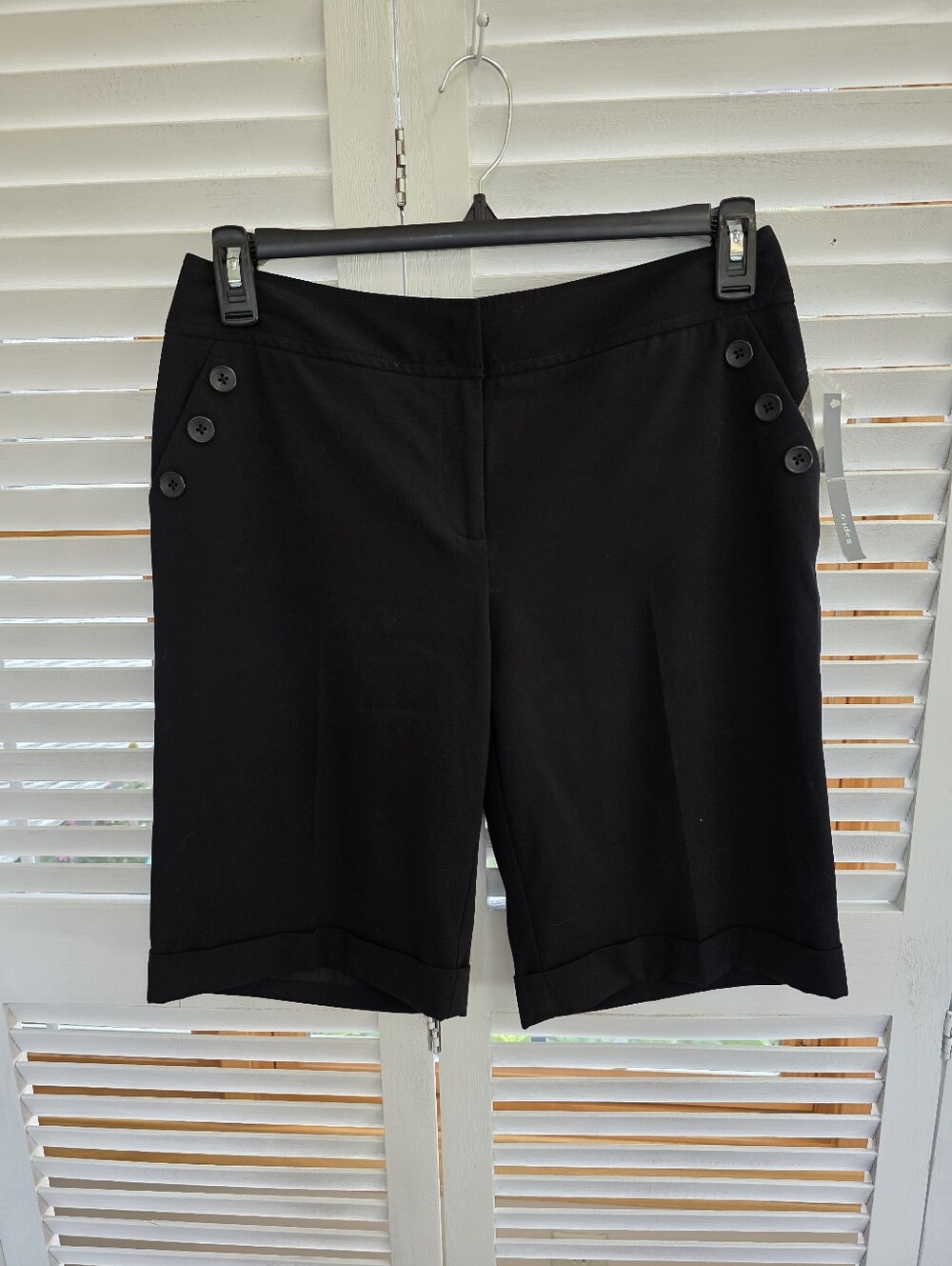 Apt. 9 Women's Black Cuffed 'Ava' Bermuda Shorts Size 8
